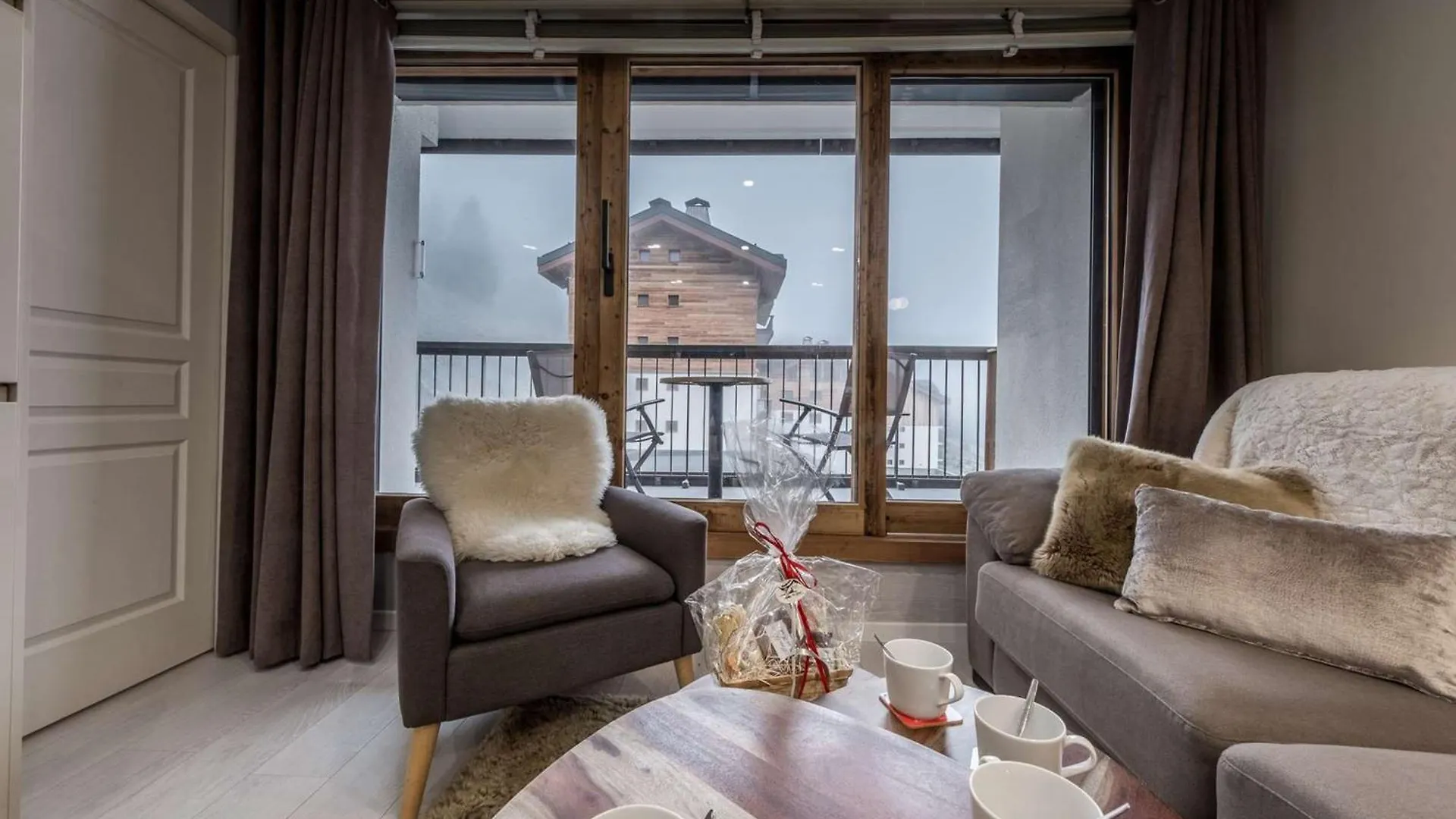 Appartement 40M² - 4 Personnes - Courchevel Moriond - Skis Aux Pieds - Fr-1-631-192 0*,  France